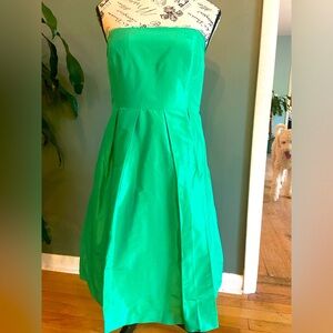 Gorgeous Kelly green silk j crew dress